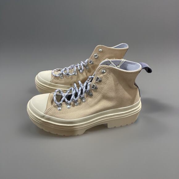 Converse Women’s CTAS Lugged Heel Waterproof Platform Suede Shoe - Size 8 - Picture 3 of 5